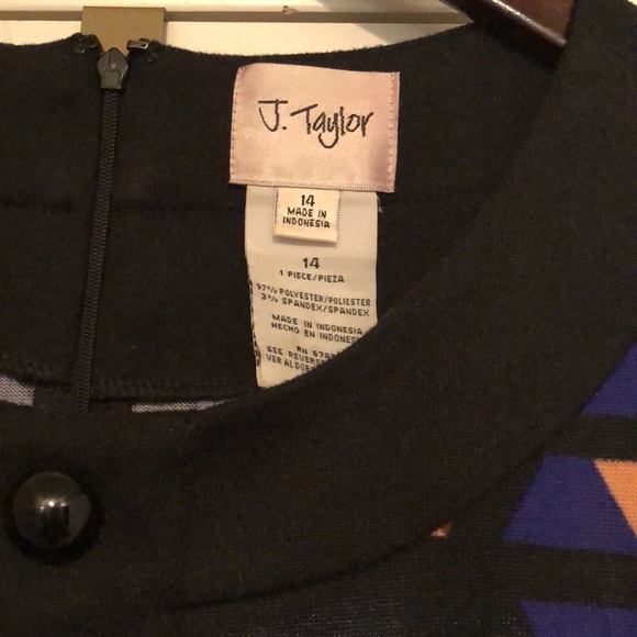 J. Taylor dress with zip back - Picture 3 of 4